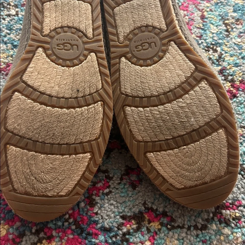 UGG Sandrinne Calf Hair‎ Scales Espadrille Gray Flat Slip On 1007150 Size 8